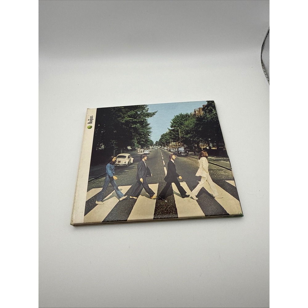The Beatles Abbey Road Remastered CD Digipak with Booklet Apple Records 2009